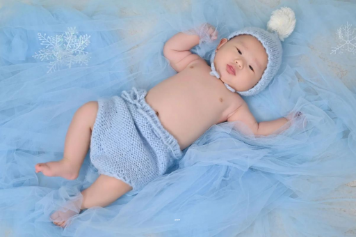 乐清摸孕妇肚子沾喜气